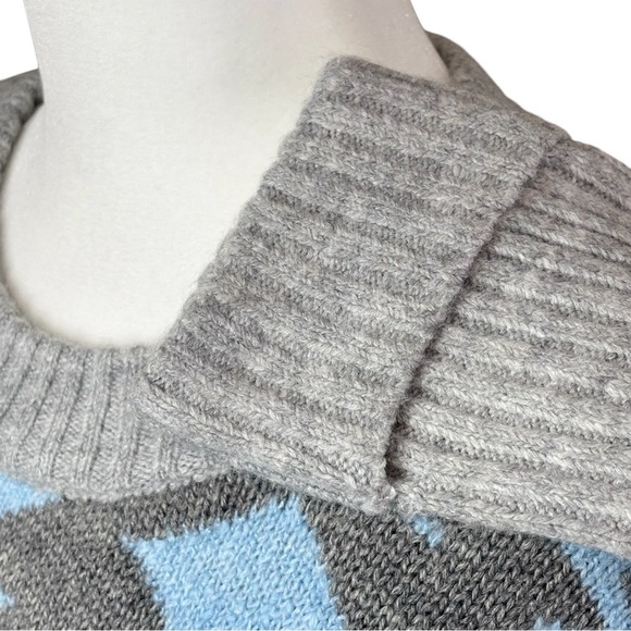 NWT a.n.a Crew Knit Sweater - Picture 6 of 11